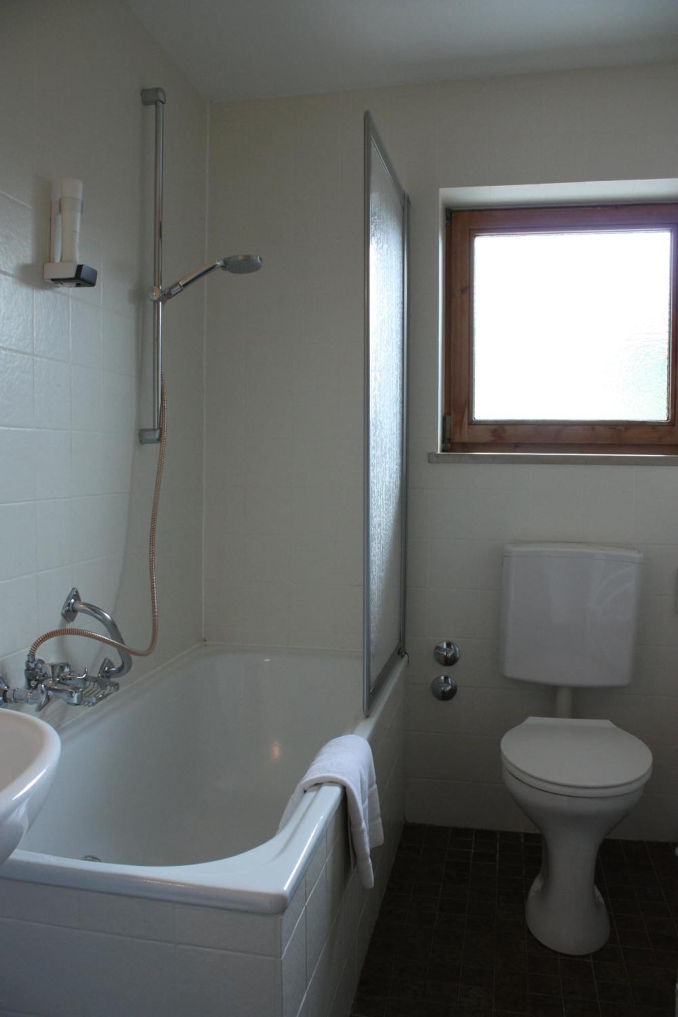Das Posch Hotel Oberammergau Room photo