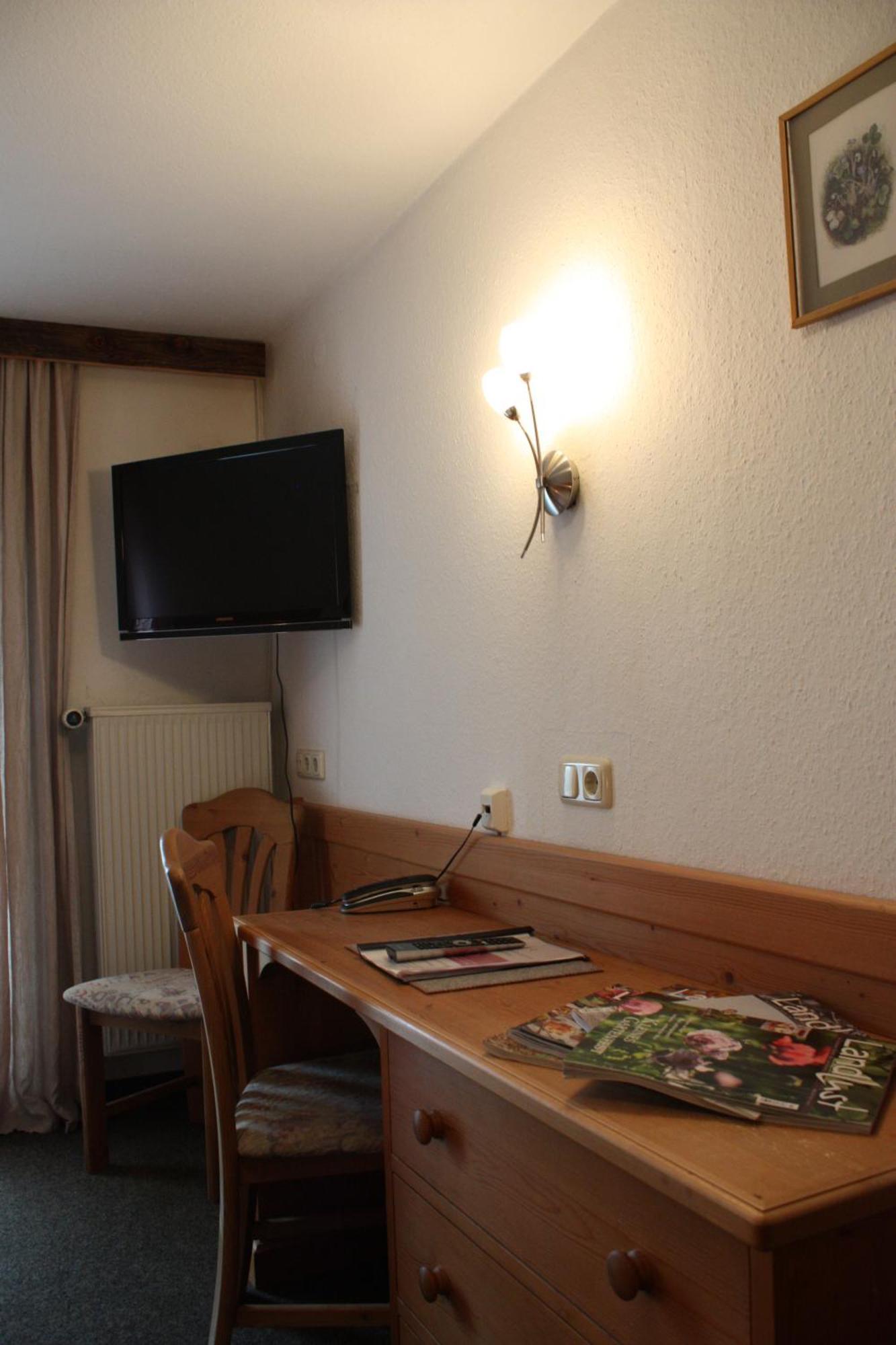 Das Posch Hotel Oberammergau Room photo